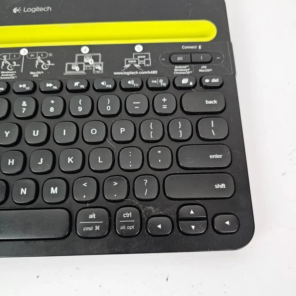 Logitech‎ K480 Wireless Bluetooth Keyboard Holds Tablet/Phone